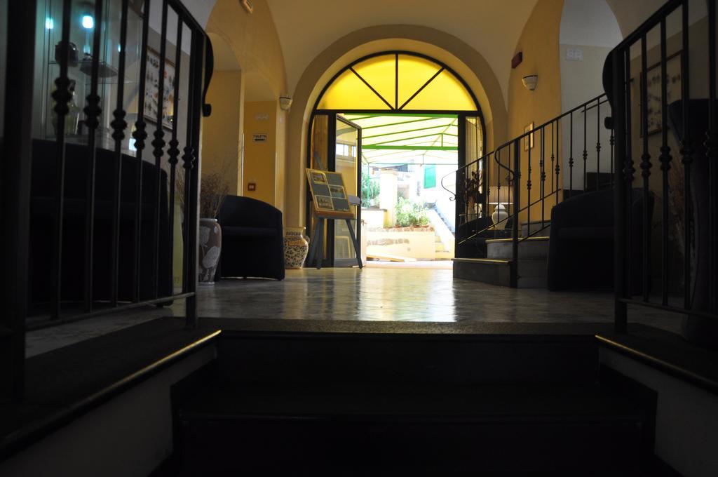 Hotel Savoia Procida Exterior photo